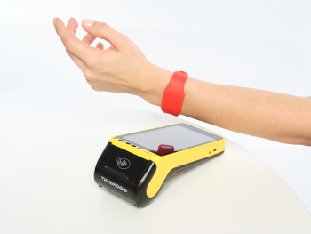 Красный силиконовый браслет для бесконтактной оплаты